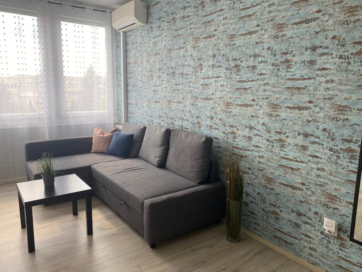 Dozsa Apartman Διαμέρισμα Gödöllő Εξωτερικό φωτογραφία